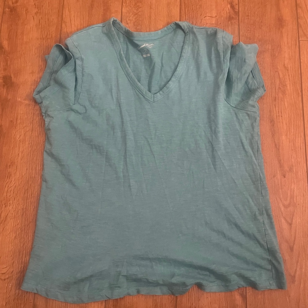 Women's V-Neck Top